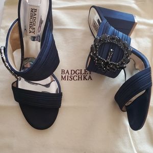 Badgley Mischka Feline slide satin heels 7.5